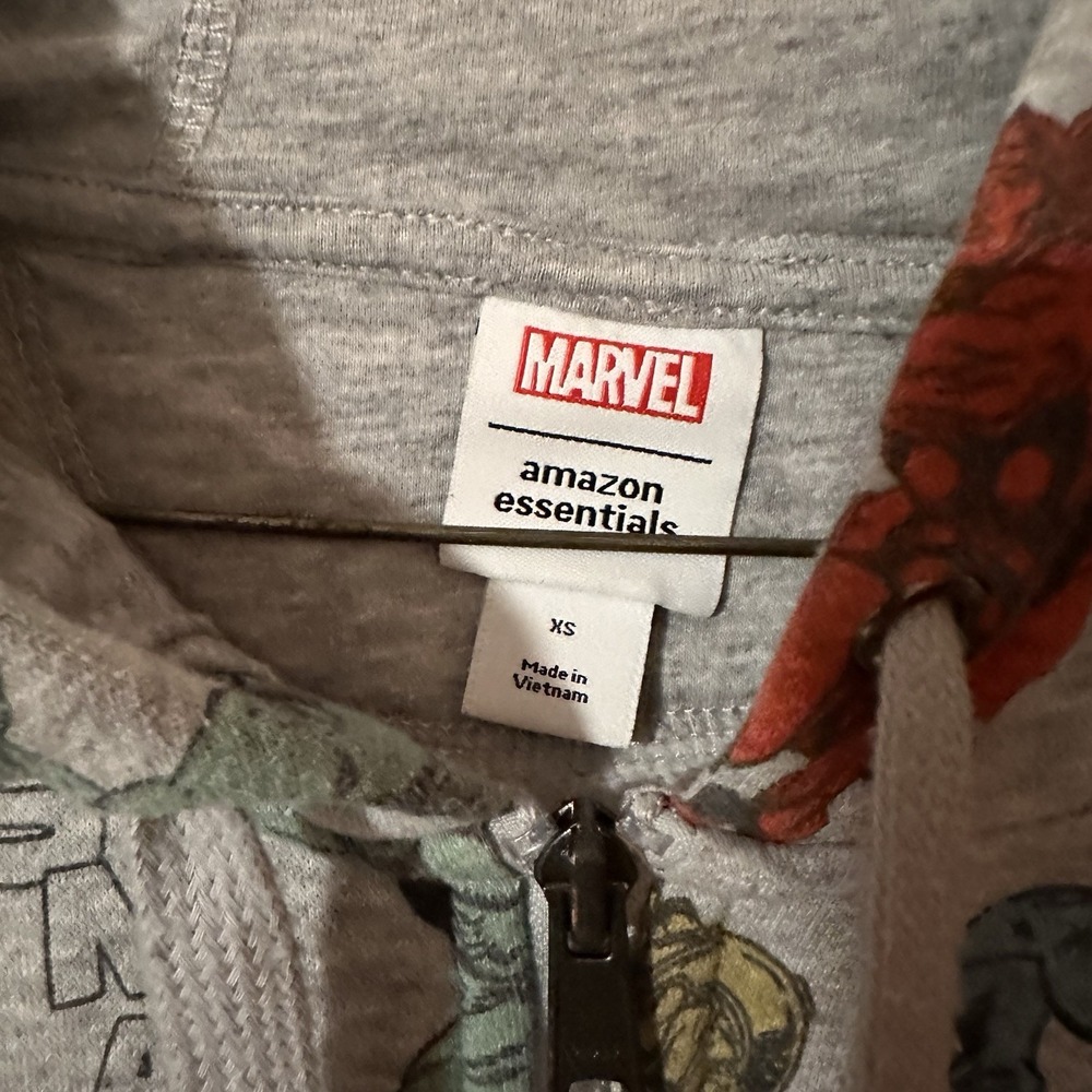 Marvel Sweatshirt Full Zipper Size XS Hulk Thor Captain‎ America - Picture 2 of 15